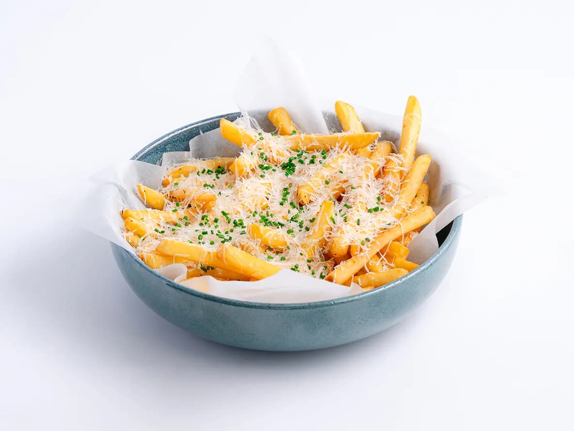 بطاطا ترافل بارميزان at Aram Restaurant