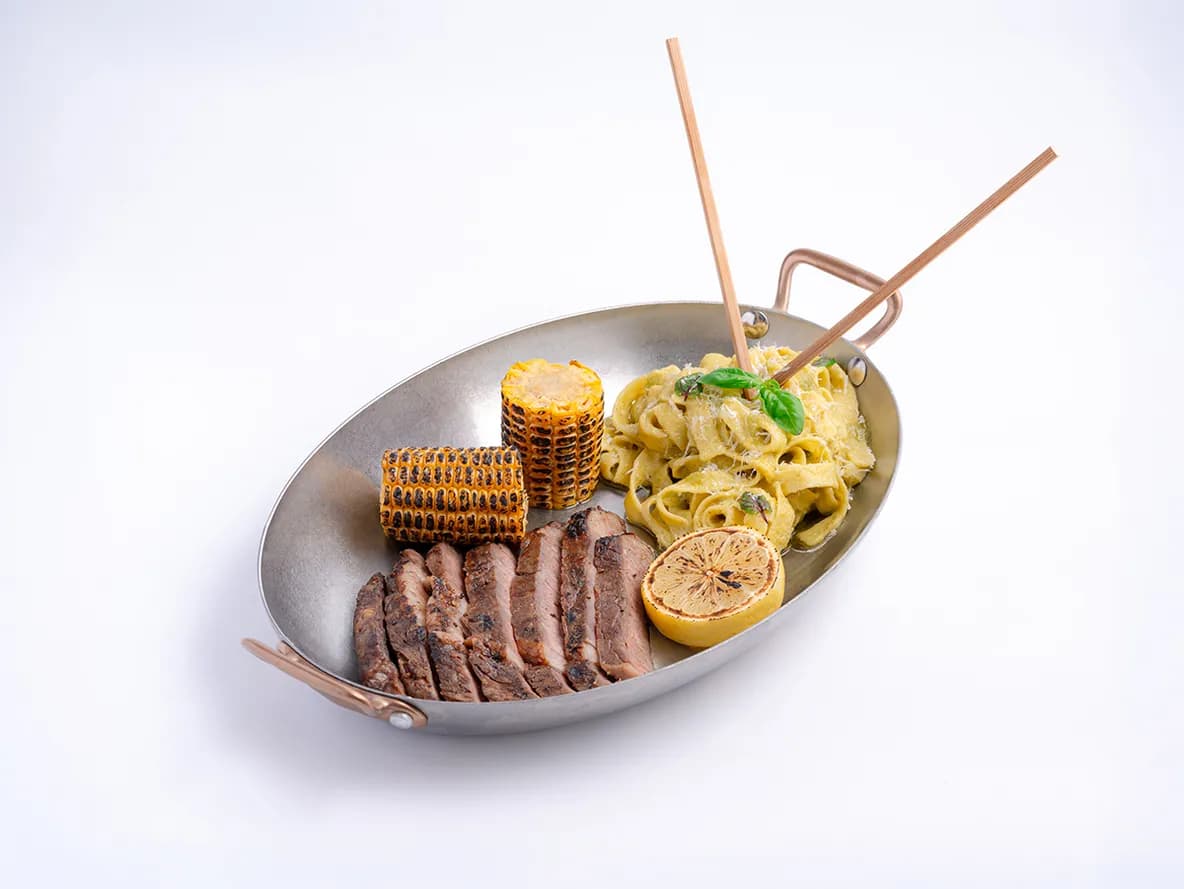 فيتوتشيني ستيك at Aram Restaurant