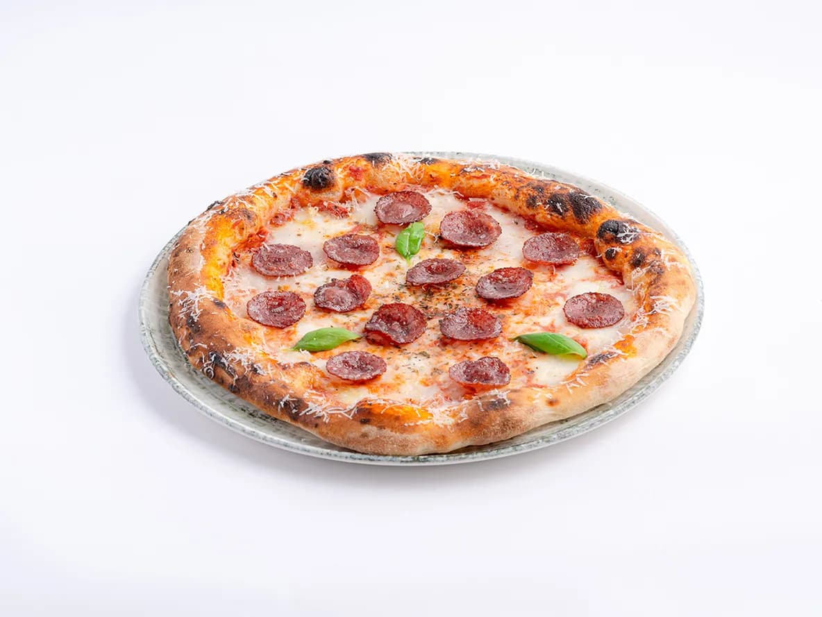 بيتزا ببروني at Aram Restaurant
