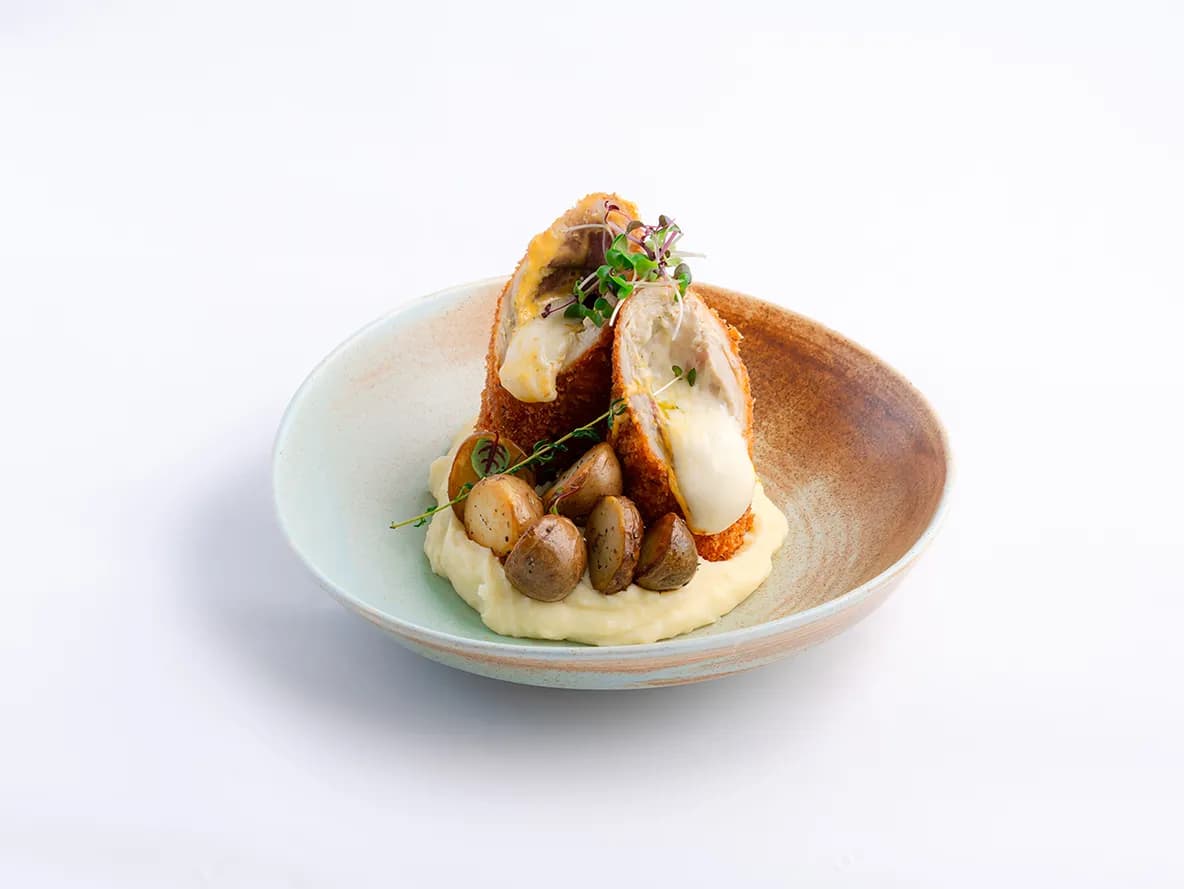 دجاج باسيـل سوبريم at Aram Restaurant